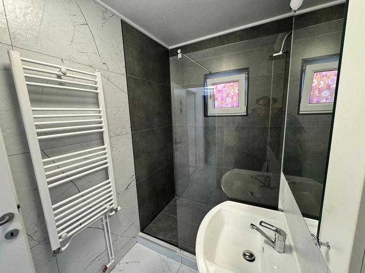 Apartament cu 2 camere semidecomandat în Aradului