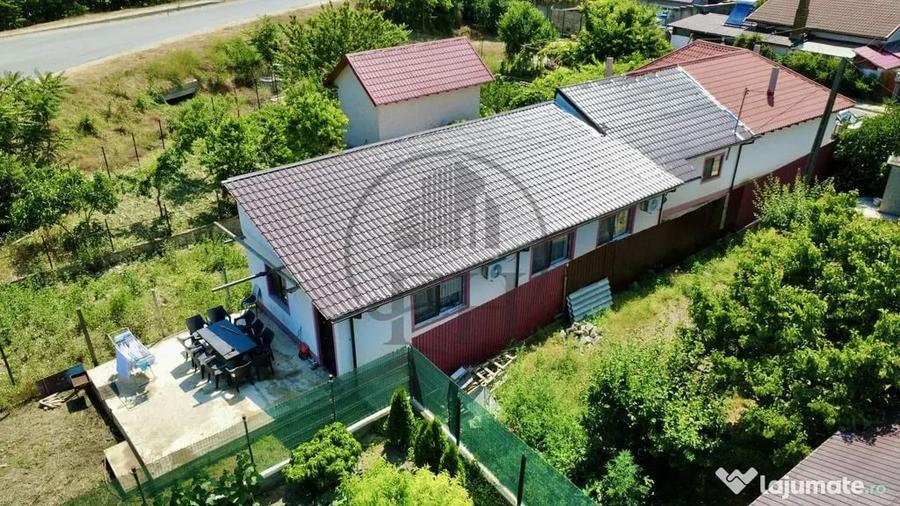 Casă cu 3 camere cu Teren 300 Mp în Central