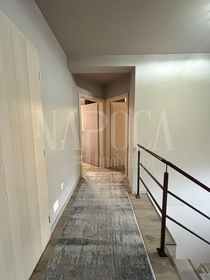Duplex cu 4 camere cu Canalizare în Florești