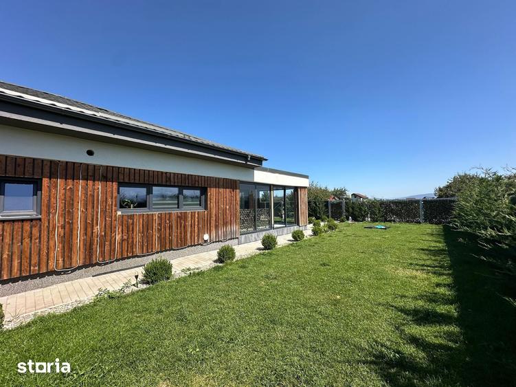 Casă cu 4 camere cu Teren 500 Mp în Hărman