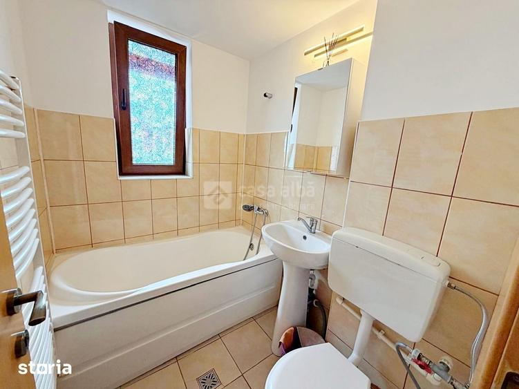 Apartament cu 3 camere în Tătărași