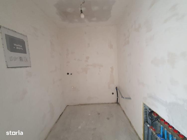 Casă cu 3 camere cu Teren 400 Mp în Becicherecu Mic