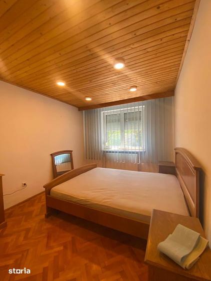 Apartament cu 2 camere semidecomandat în Micro 17