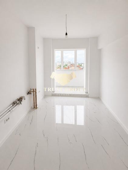 Apartament cu 3 camere în Victoriei