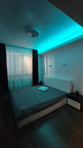 Apartament cu 2 camere decomandat în Jiului