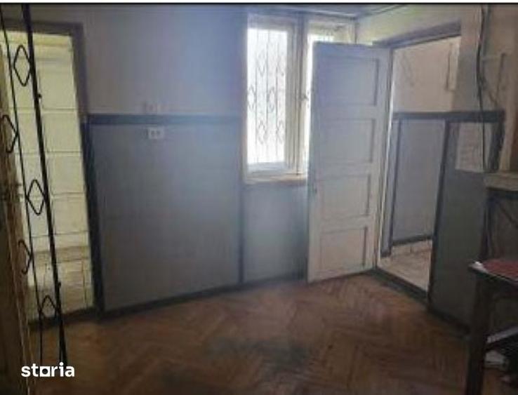 Vanzare prin licitatie , casa cu teren - 7