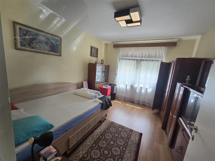 Apartament Spatios cu 3 camere - B-dul Unirii - 4