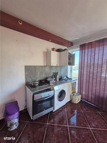 Apartament cu 2 camere decomandat în Ronaț