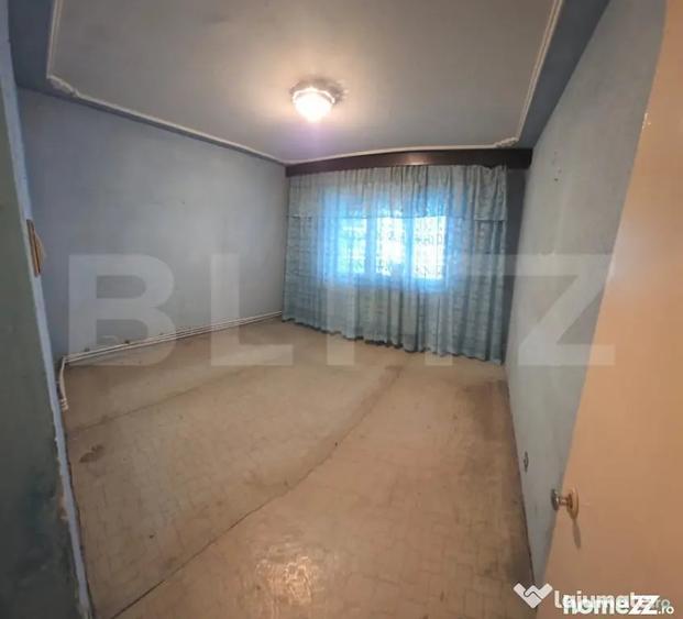 Apartament cu 3 camere decomandat în Dancu
