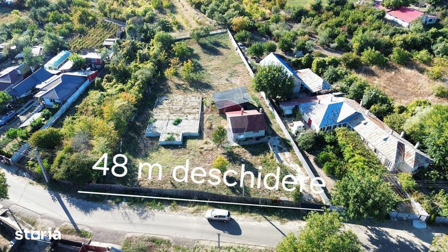 Casă cu 5 camere cu Teren 2790 Mp în Dumbrăveni