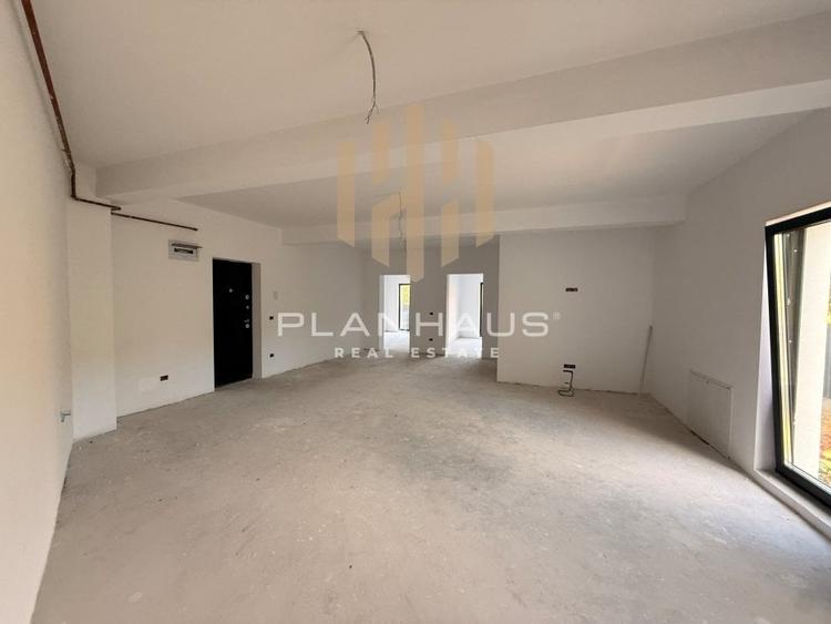 Apartament cu 3 camere decomandat în Griviței