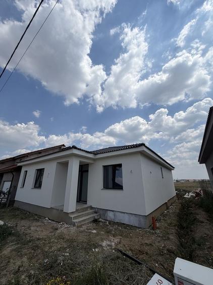 Casă cu 3 camere în Cihei
