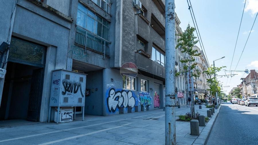 Garsonieră decomandată în Regina Elisabeta