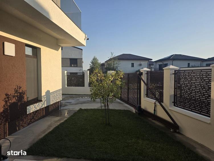 Casă cu 4 camere în Merii Petchii