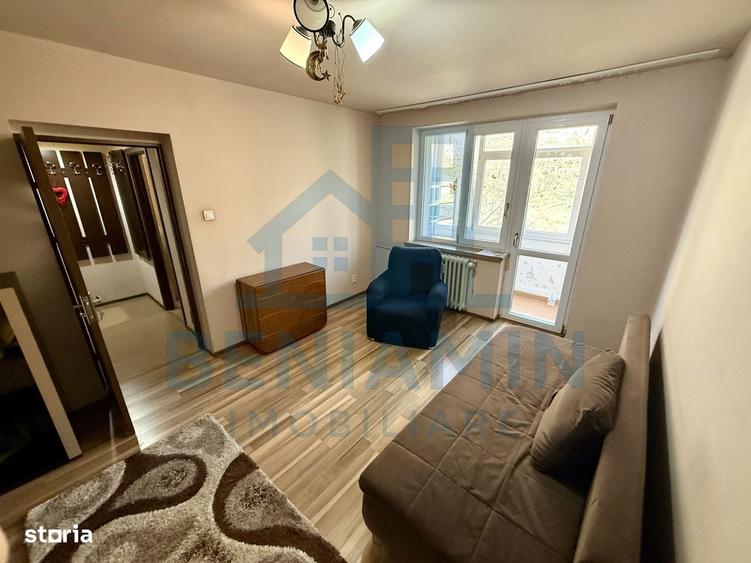 Apartament cu 2 camere semidecomandat în Calea București