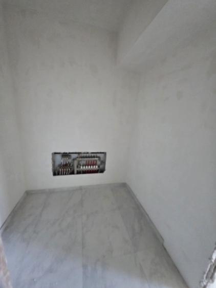 Garsonieră decomandată în Baza 3