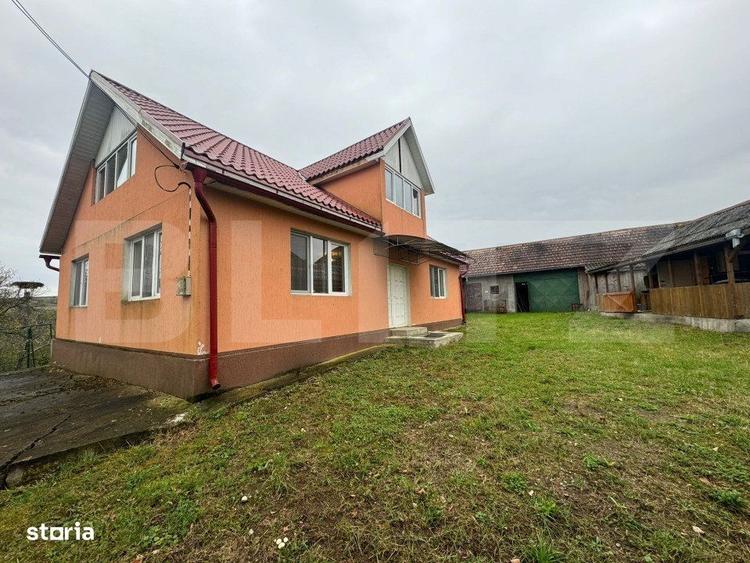 Casă cu 4 camere în Sărata
