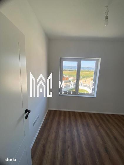 Casă cu 4 camere cu Teren 442 Mp în Cristian