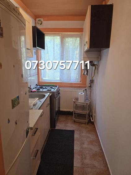 Apartament cu 2 camere semidecomandat în Dacia