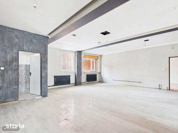 Spațiu comercial, de 191 mp, în Decebal