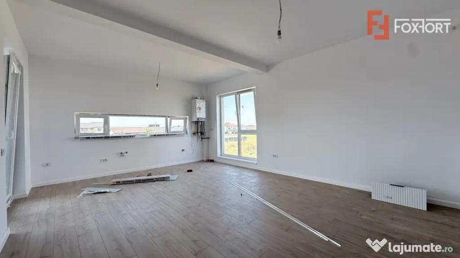 Apartament cu 3 camere în Moșnița Nouă
