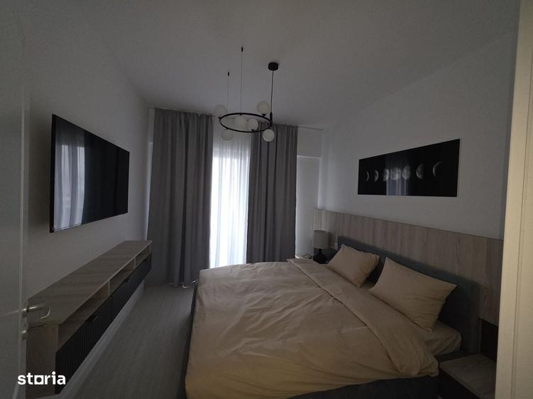 Apartament cu 3 camere decomandat în Tătărași