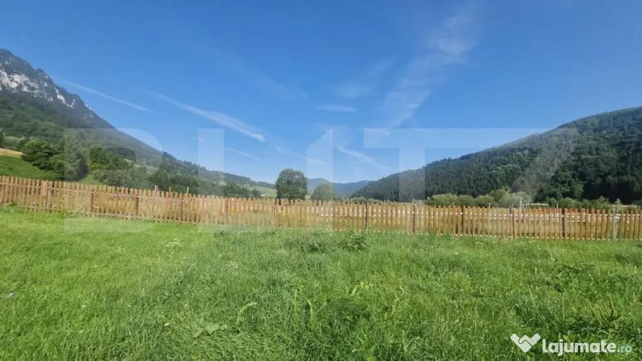 Teren de 1004 mp, în Zărnești