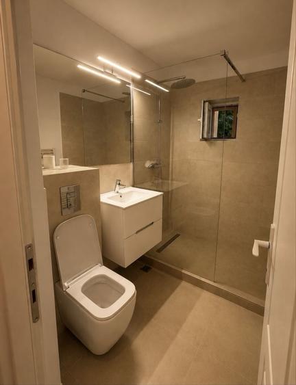 Apartament spatios cu 3 camere, zona excelenta, Plopilor - 14