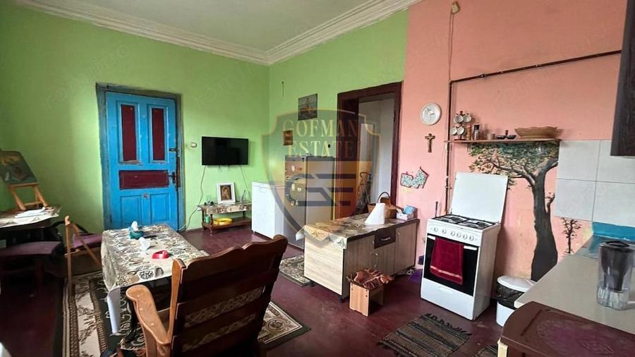 Casă cu 4 camere cu Teren 1025 Mp în Lumina