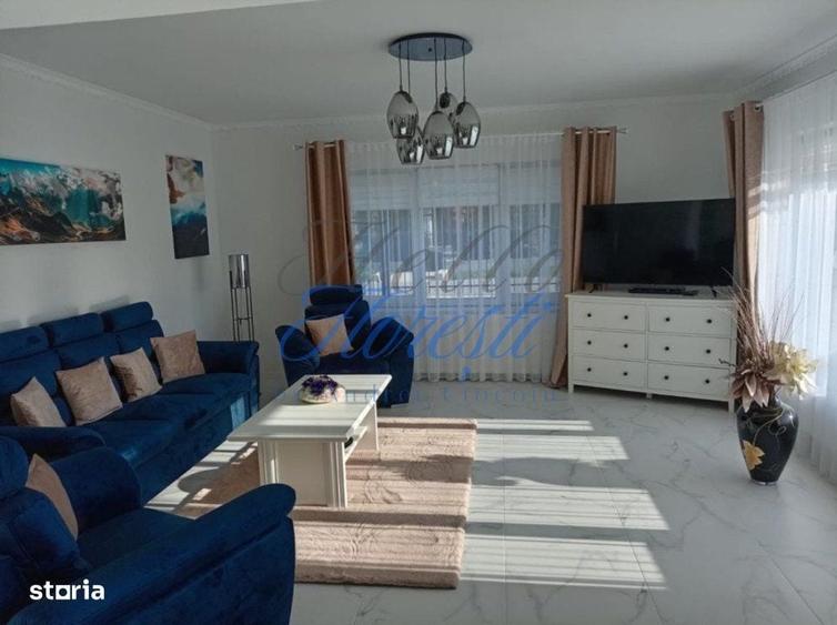 Casă cu 3 camere în Vișea