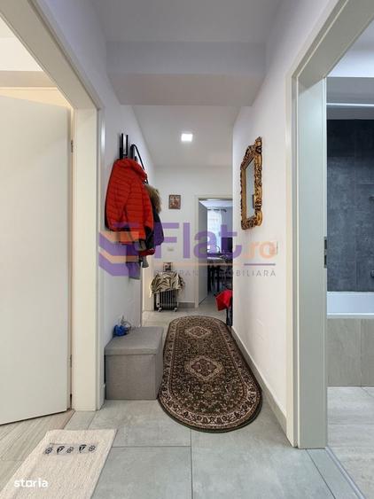 Apartament cu 2 camere decomandat în Tractorul