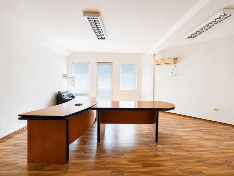 Spațiu comercial, de 180 mp, în Florești