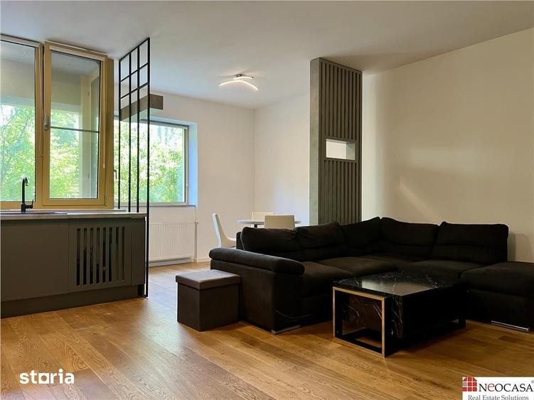 Apartament modern 2 camere II Curte proprie II Loc parcare suberan - 1