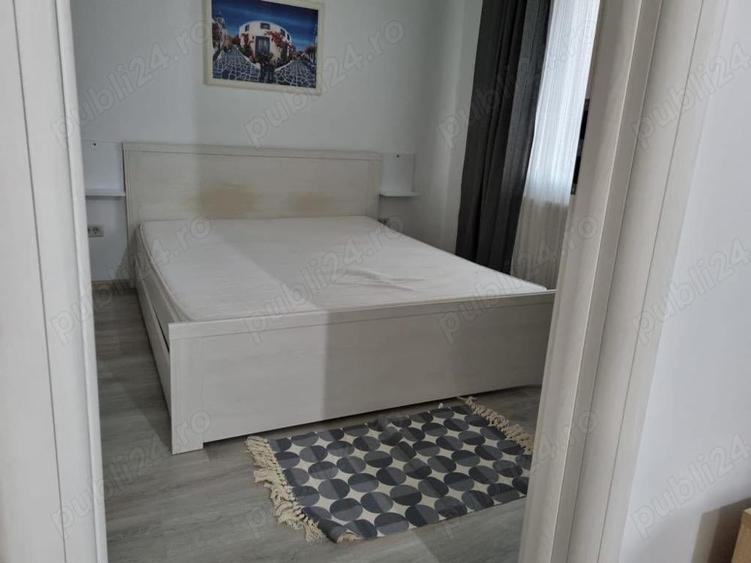 Apartament cu 2 camere semidecomandat în Ghencea