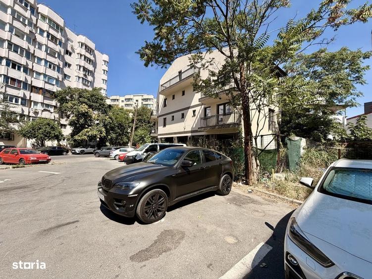 Casă cu 4 camere în Vitan
