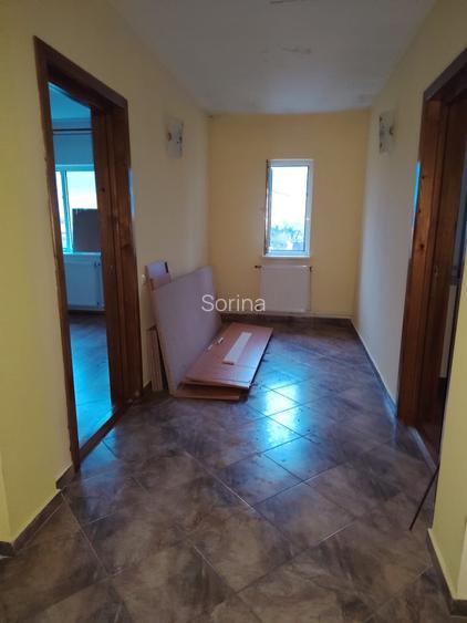 Imchiriez vila 5 camere,2 bai, bucatarie