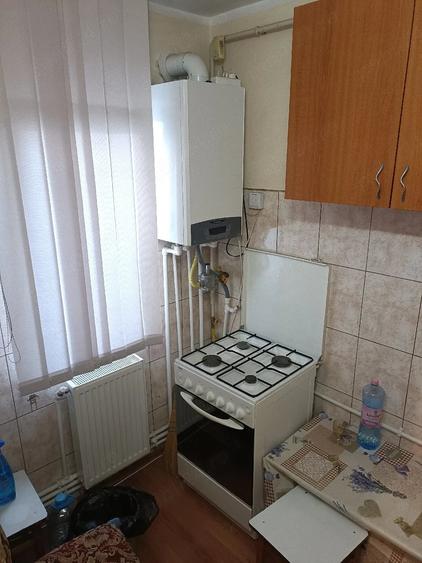 Apartament cu 2 camere decomandat în Est