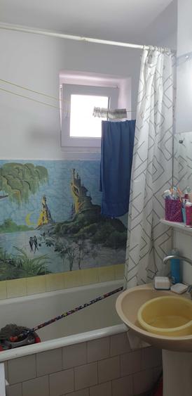 Apartament cu 2 camere decomandat în Astra