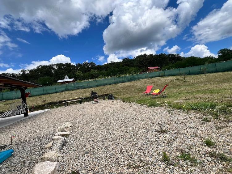 Teren de 900 mp, în Aghireșu