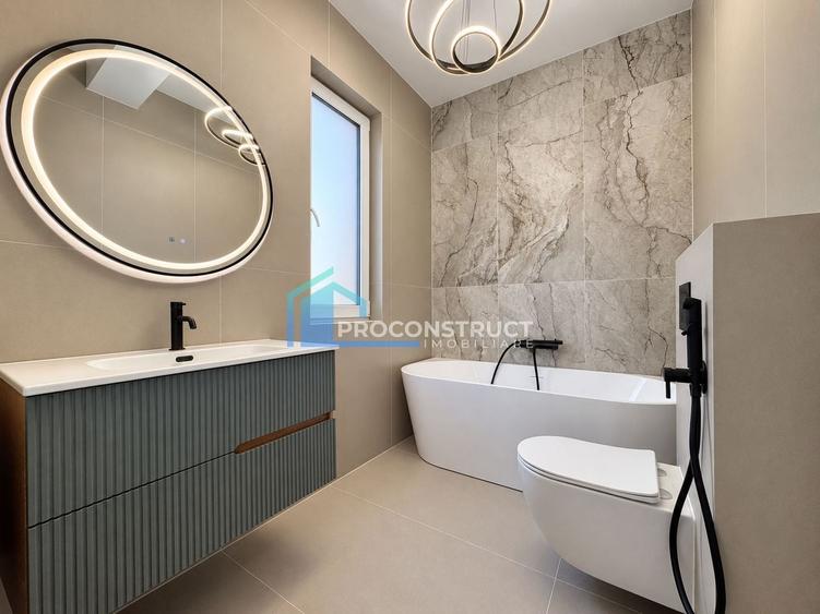 Duplex cu 4 camere cu Canalizare în Dumbrăvița