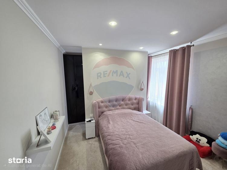 Apartament cu 3 camere, mobilat în Central