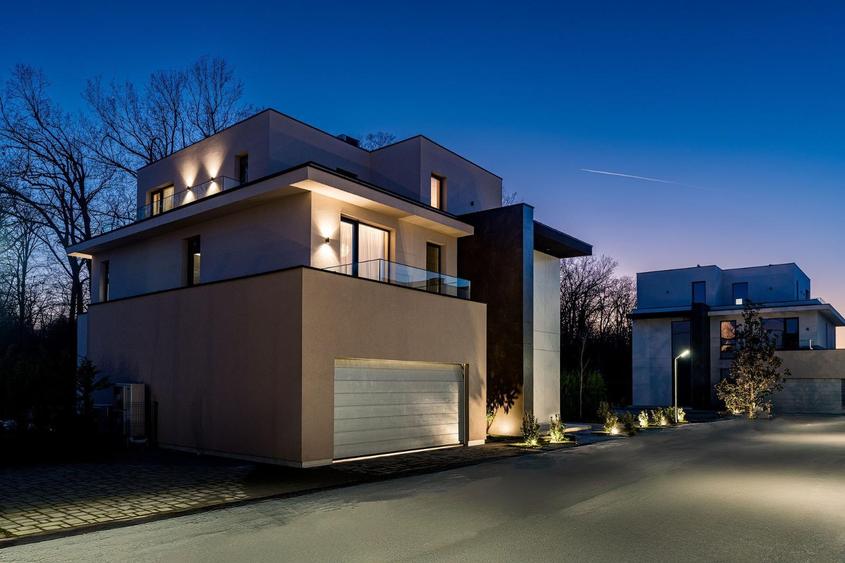 Casă individuală cu 8 camere cu Piscina în Pipera