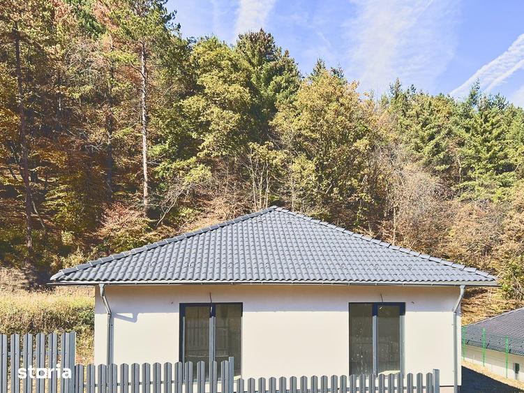 Casă cu 4 camere cu Teren 500 Mp în Baciu