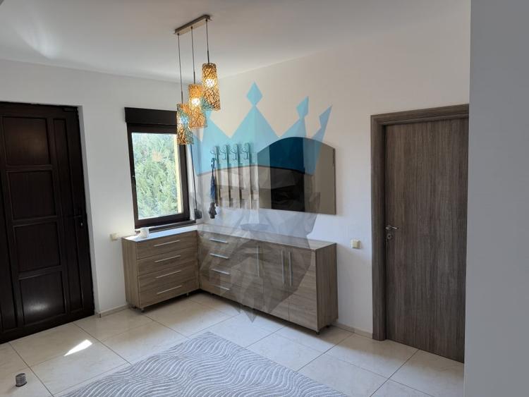 Duplex cu 4 camere cu Canalizare în Băneasa