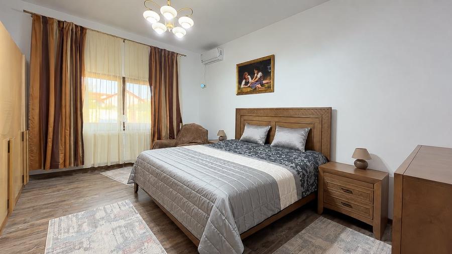 Casă individuală cu 5 camere cu Canalizare în Cumpăna