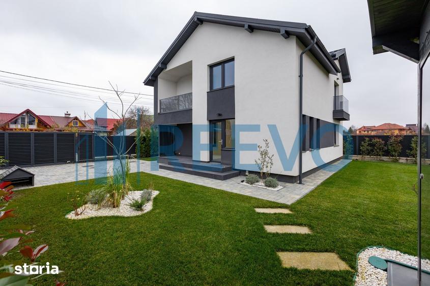 Casă cu 5 camere cu Teren 400 Mp în Gherăiești