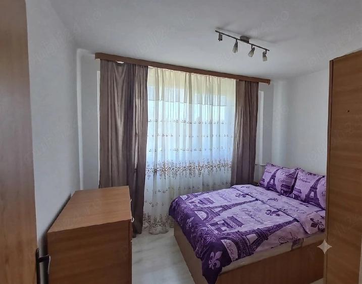 Apartament cu 2 camere decomandat în Drumul Taberei