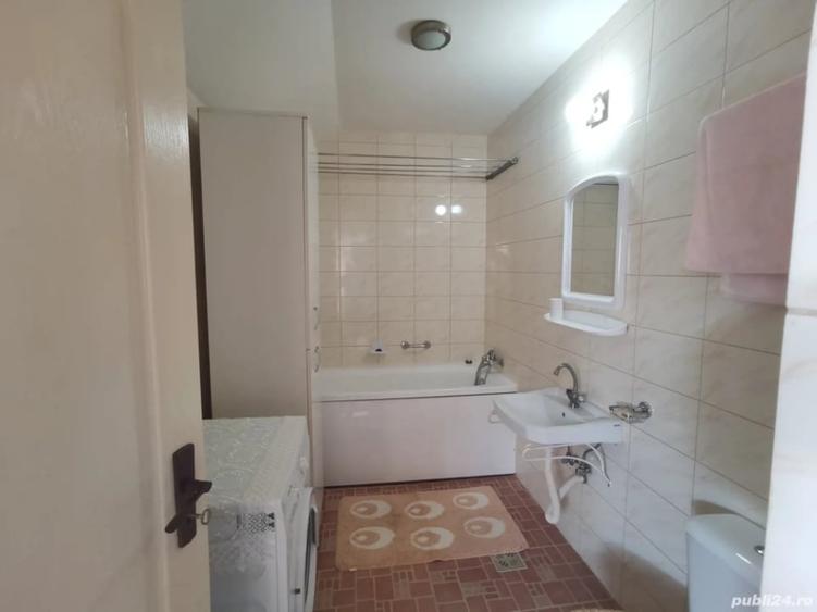 Apartament semidecomandat  ,2 camere 47 mp , zona Florilor - 5