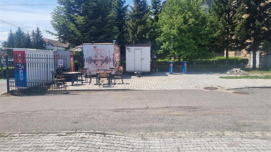 Spațiu comercial, de 1,400 mp, în Sud