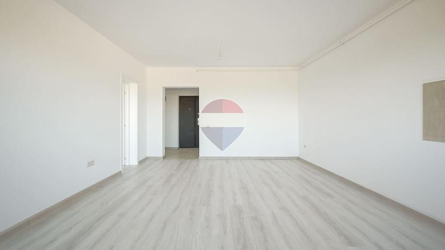 Apartament cu 2 camere decomandat în Sânpetru